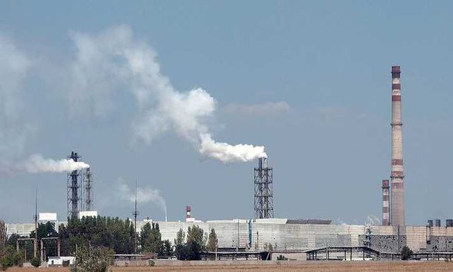 На завод «Титан» оккупанты завезли цистерны с аммиаком