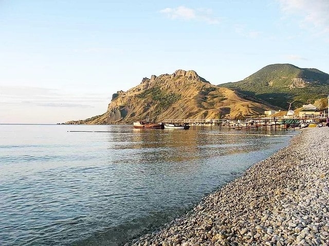 Феодосийский суд оштрафовал администрацию Коктебеля на 50 тыс. рублей