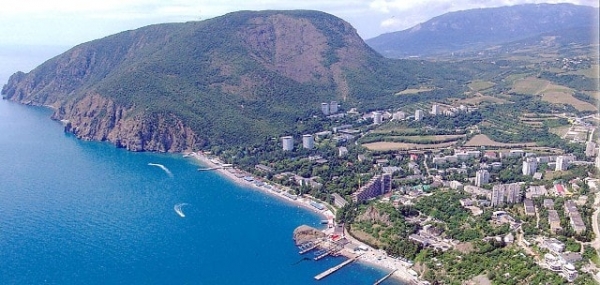 В Крыму очередной ранее разрешенный митинг запретили (видео)