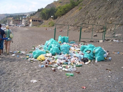 Большинство пляжей Крыма не готово принимать туристов 1 мая