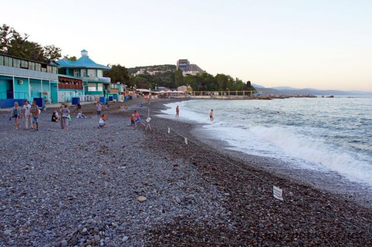 Отдыхать на Алуштинских пляжах опасно для здоровья