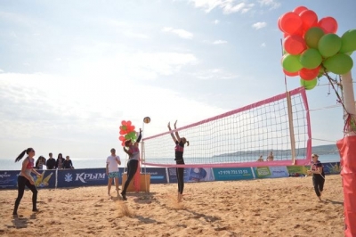 Поиграли, и хватит – пляжный спортивный комплекс на Феодосийской набережной снесут