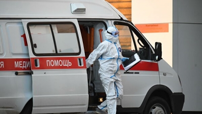 Медикам скорой помощи не выплатили доплаты за работу с больными коронавирусом