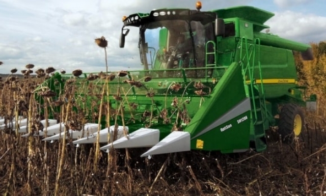 В Крыму началась уборка подсолнечника