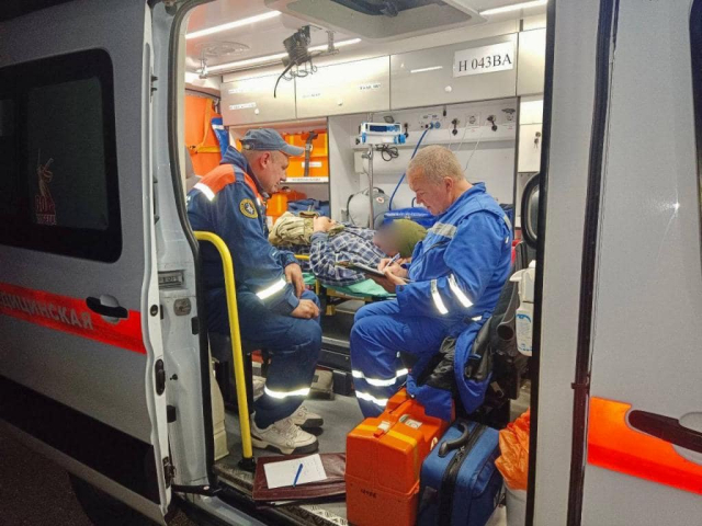 В Белогорском районе мужчина упал в пещеру и повредил обе ноги