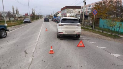 В Приморском под машину попал 13-летний подросток