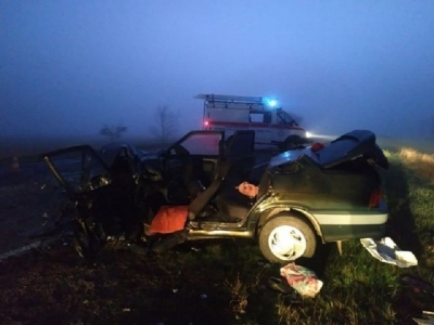 Туман на трассе: столкнулись два автомобиля, есть пострадавшие