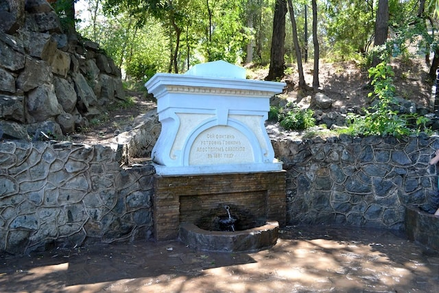 Вода в фонтане Савопуло в Симферополе загрязнена нитратами - краевед