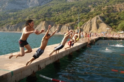 В Ласпи хотят закрыть знаменитый детский лагерь