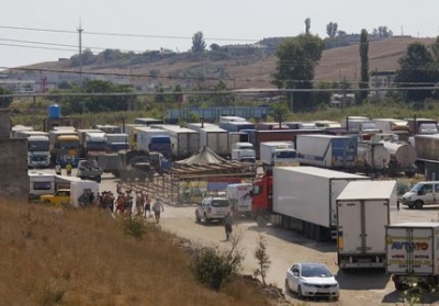 Российские дальнобойщики могут перекрыть улицы Керчи