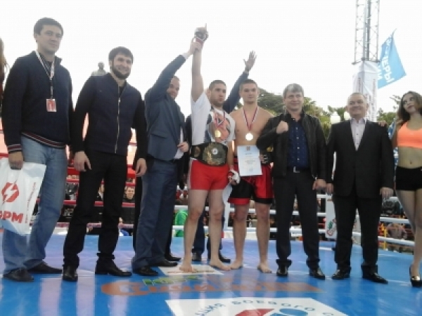 Квартиру в Ялте на чемпионате по самбо выиграл житель Санкт-Петербурга