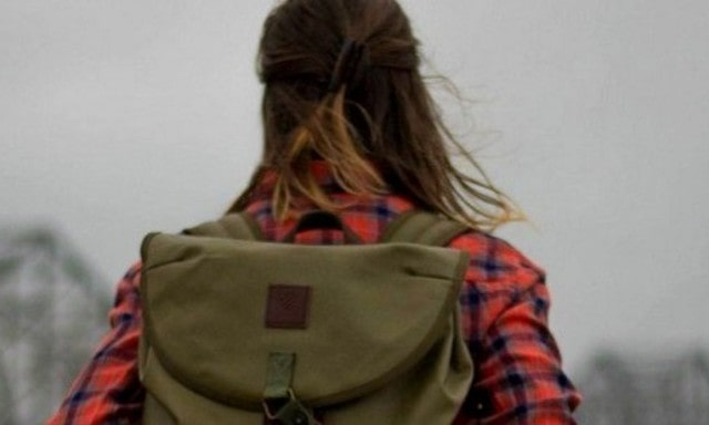 Правоохранители в Ленинском районе вернули домой 15-летнюю девочку