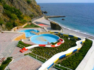 В Крыму снова жалуются на пляжи, теперь уже, за их доступность